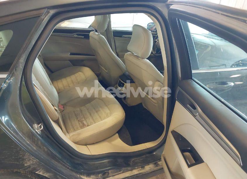 Photo 8 of 2016 Ford Fusion SE (VIN 3FA6P0HD9GR126113)