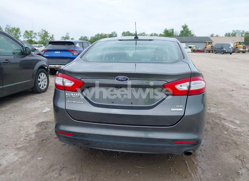 Photo 15 of 2016 Ford Fusion SE (VIN 3FA6P0HD9GR164473)