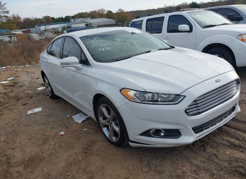 2016 Ford Fusion SE (VIN 3FA6P0HD9GR205460) main photo
