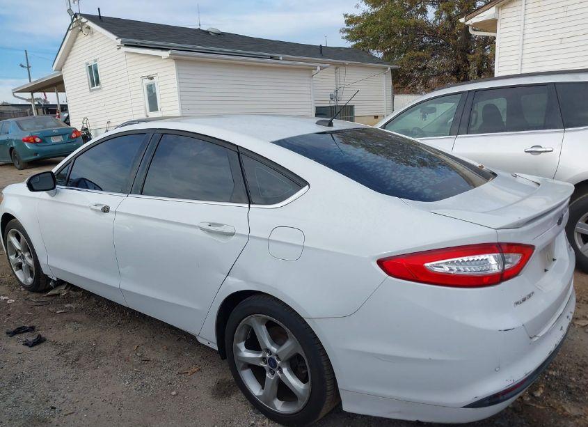 Photo 14 of 2016 Ford Fusion SE (VIN 3FA6P0HD9GR205460)
