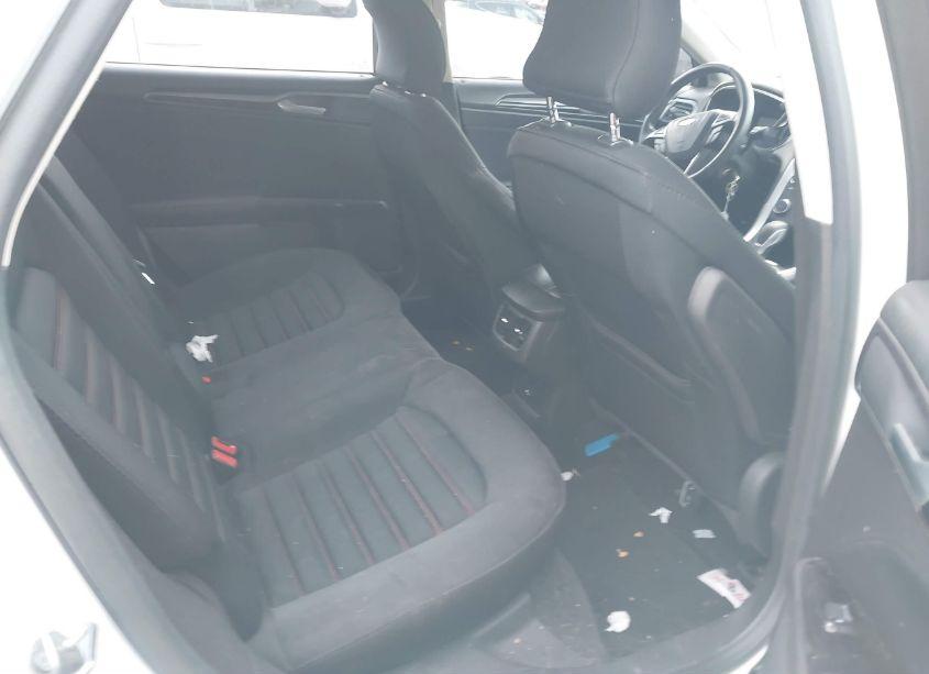 Photo 8 of 2016 Ford Fusion SE (VIN 3FA6P0HD9GR205460)