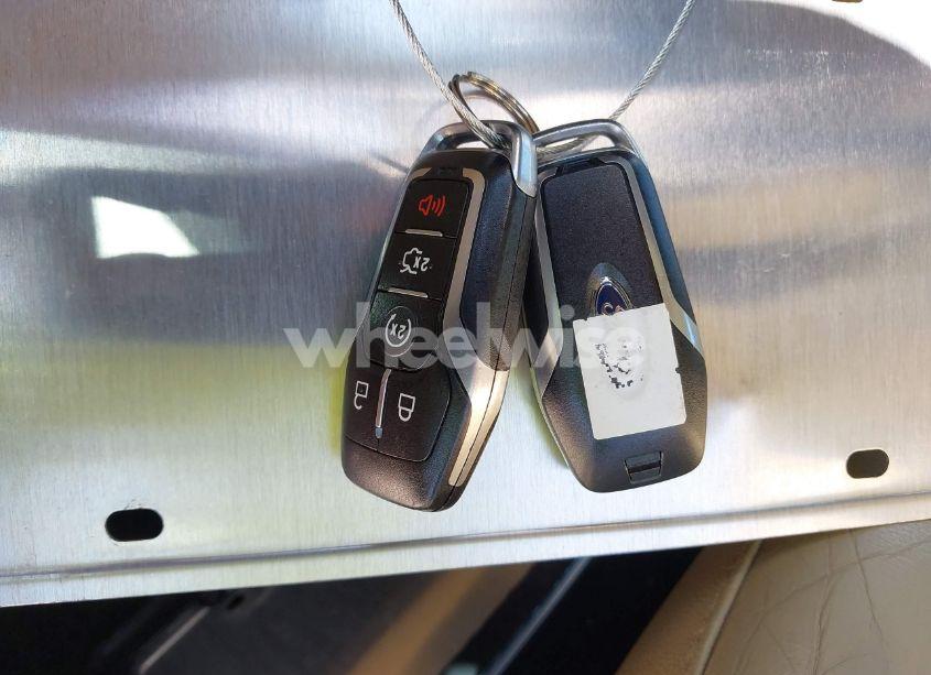 Photo 11 of 2016 Ford Fusion SE (VIN 3FA6P0HD9GR267764)