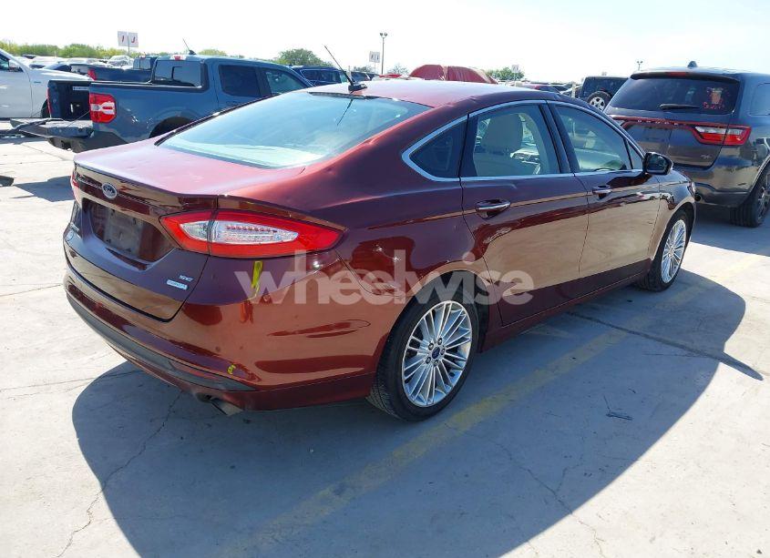 Photo 4 of 2016 Ford Fusion SE (VIN 3FA6P0HD9GR267764)