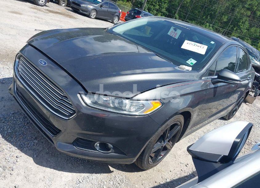 Photo 2 of 2016 Ford Fusion SE (VIN 3FA6P0HD9GR297069)