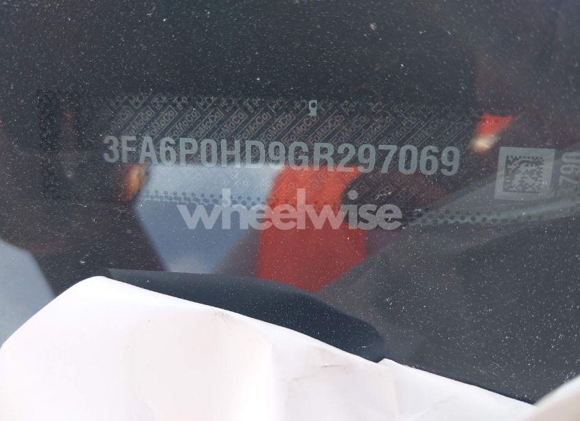 Photo 9 of 2016 Ford Fusion SE (VIN 3FA6P0HD9GR297069)