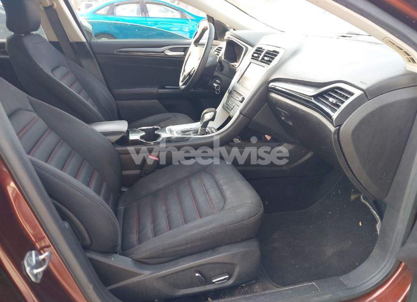 Photo 5 of 2016 Ford Fusion SE (VIN 3FA6P0HD9GR298237)