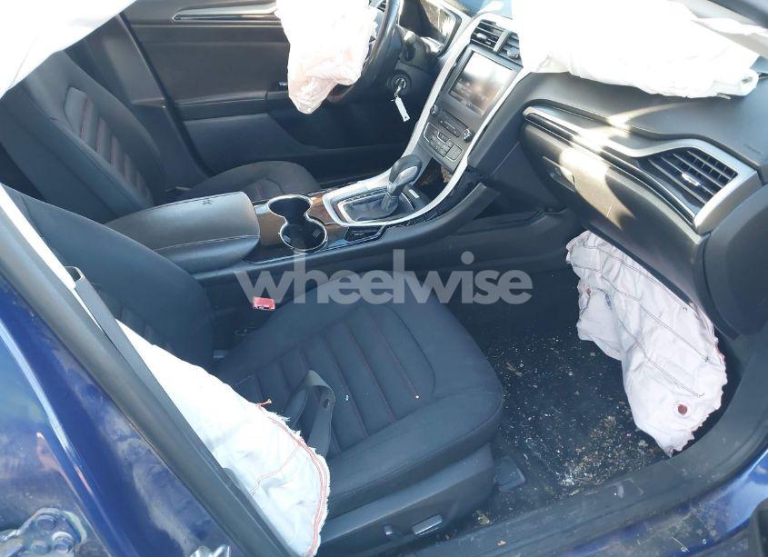 Photo 5 of 2016 Ford Fusion SE (VIN 3FA6P0HD9GR322035)