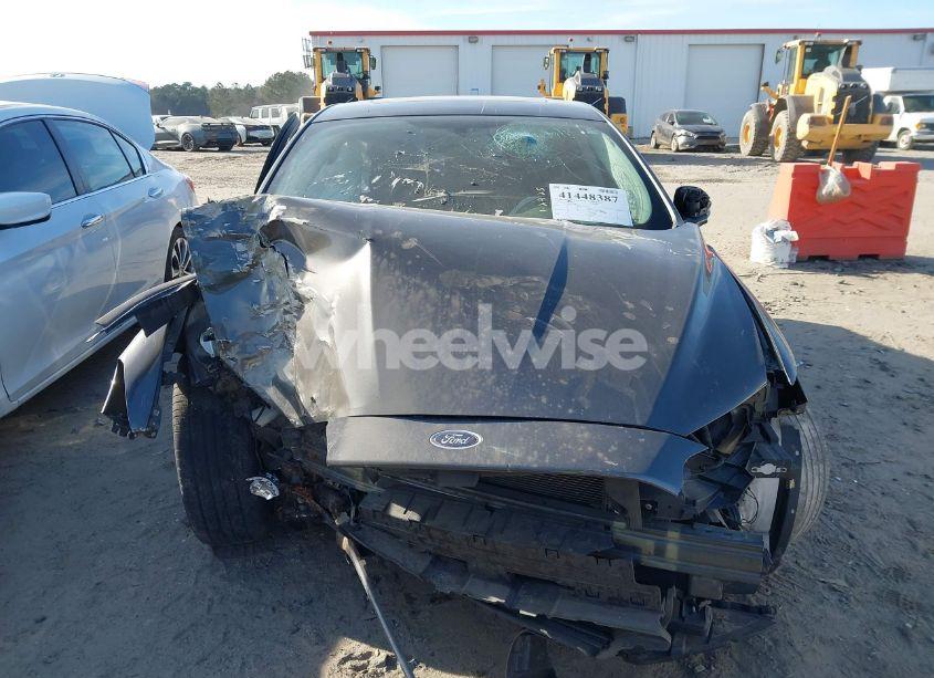 Photo 13 of 2016 Ford Fusion SE (VIN 3FA6P0HD9GR335996)