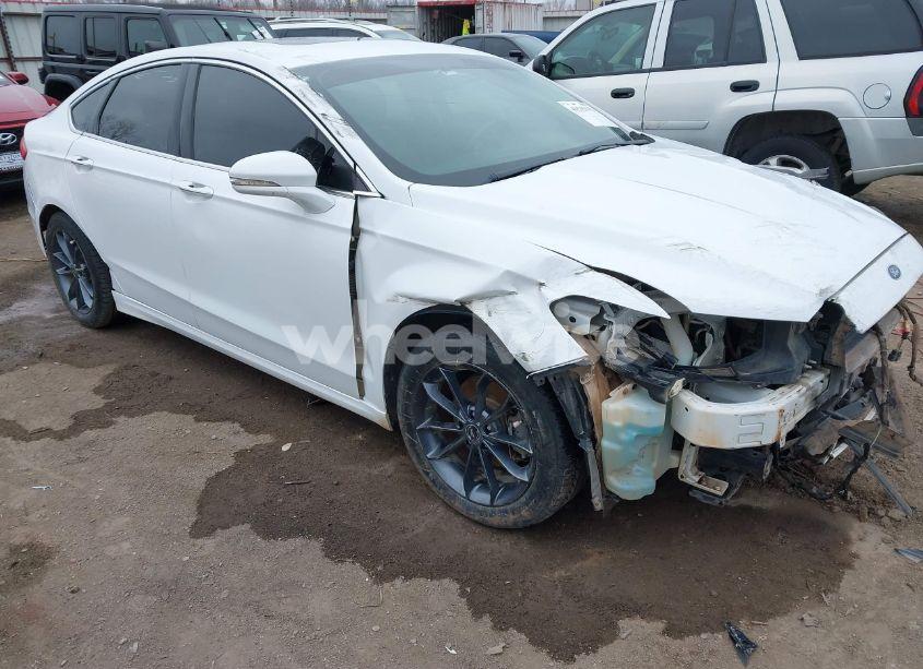 2017 Ford Fusion SE (VIN 3FA6P0HD9HR114495) main photo