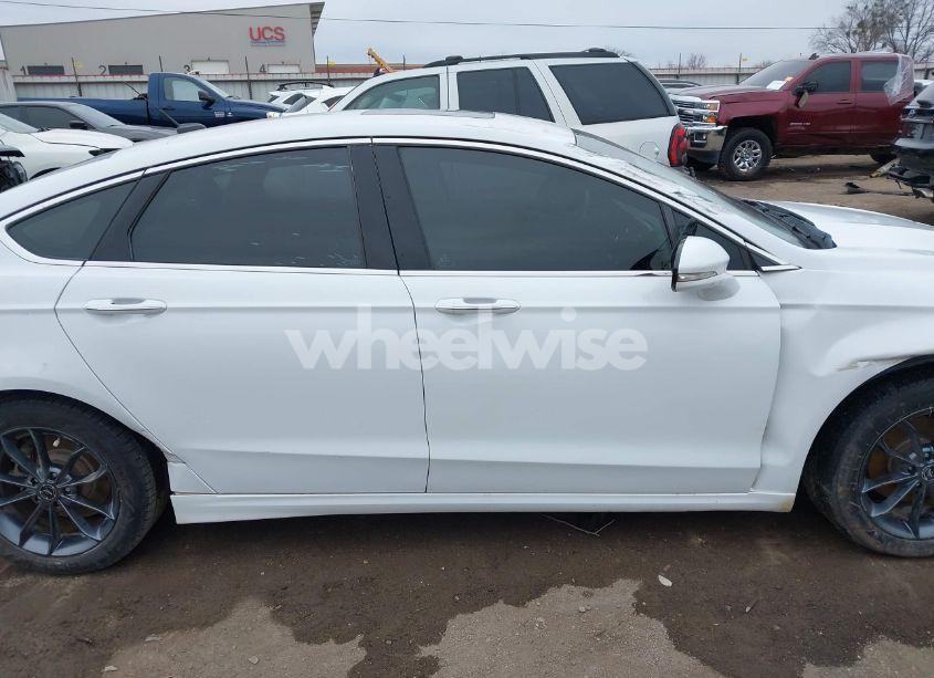 Photo 14 of 2017 Ford Fusion SE (VIN 3FA6P0HD9HR114495)