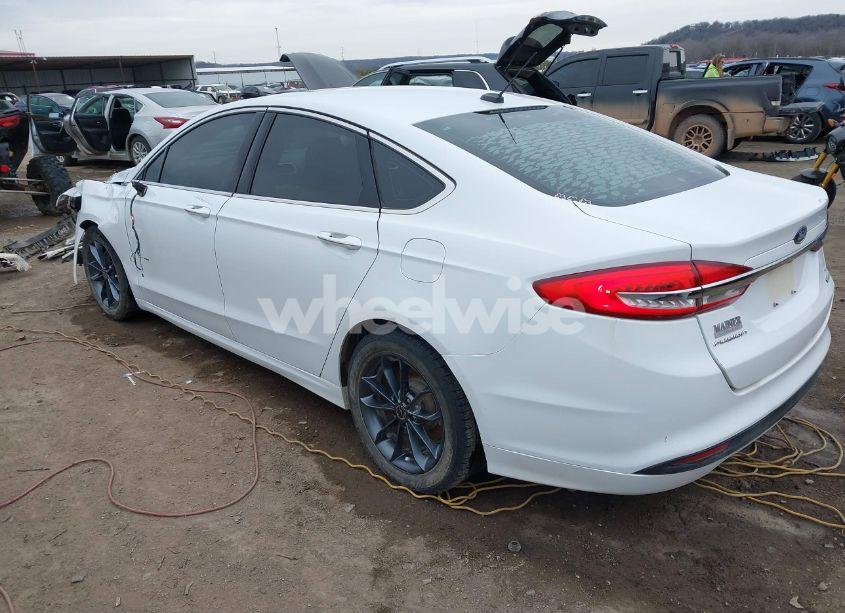 Photo 3 of 2017 Ford Fusion SE (VIN 3FA6P0HD9HR114495)
