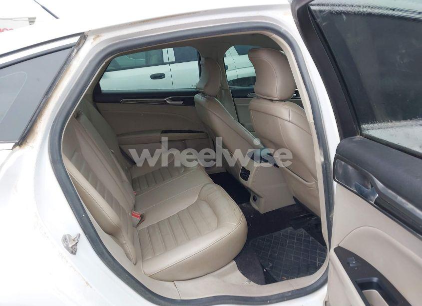 Photo 8 of 2017 Ford Fusion SE (VIN 3FA6P0HD9HR114495)