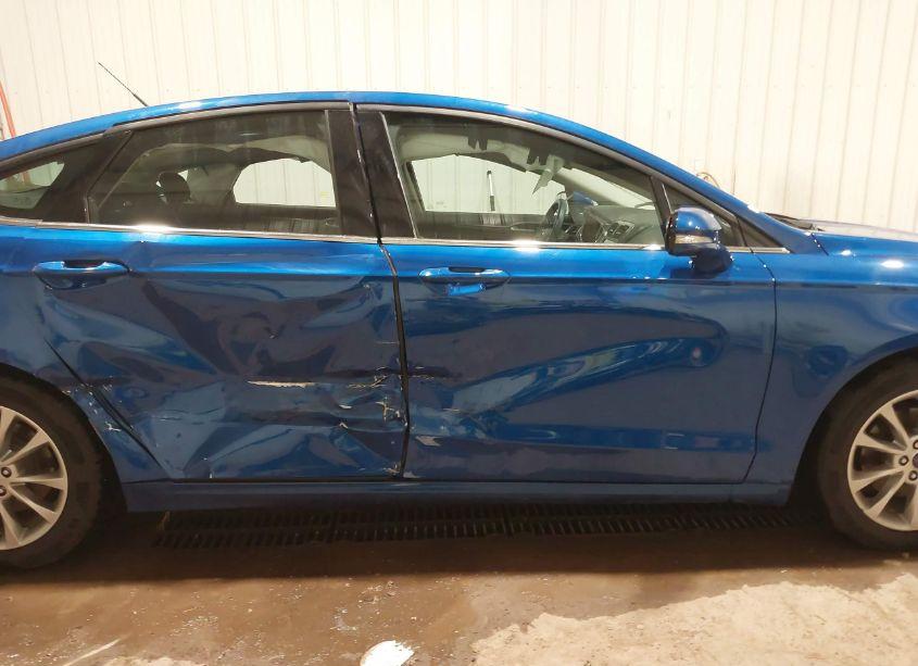 Photo 13 of 2017 Ford Fusion SE (VIN 3FA6P0HD9HR129675)