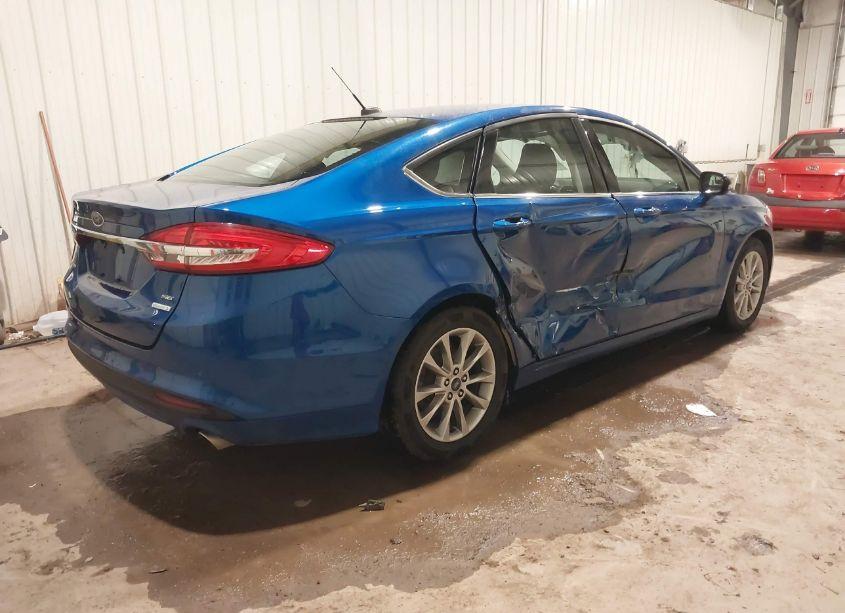 Photo 4 of 2017 Ford Fusion SE (VIN 3FA6P0HD9HR129675)