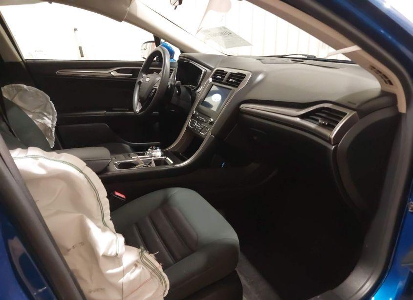 Photo 5 of 2017 Ford Fusion SE (VIN 3FA6P0HD9HR129675)