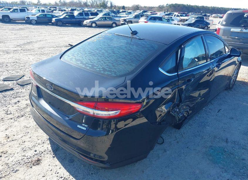 Photo 6 of 2017 Ford Fusion SE (VIN 3FA6P0HD9HR137825)