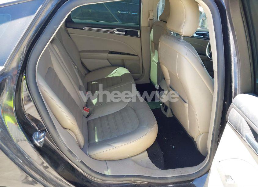 Photo 8 of 2017 Ford Fusion SE (VIN 3FA6P0HD9HR196910)