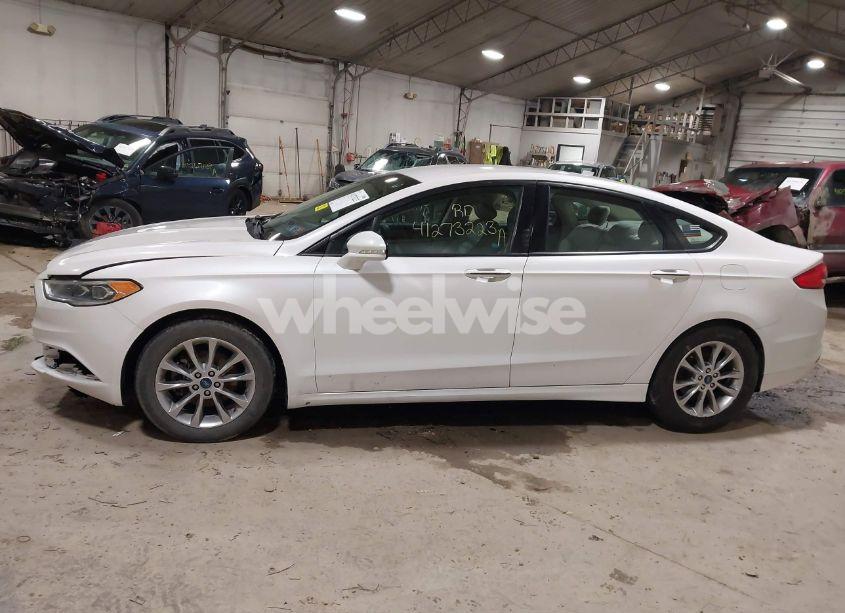 Photo 14 of 2017 Ford Fusion SE (VIN 3FA6P0HD9HR218789)
