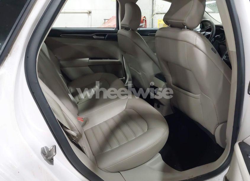 Photo 8 of 2017 Ford Fusion SE (VIN 3FA6P0HD9HR218789)