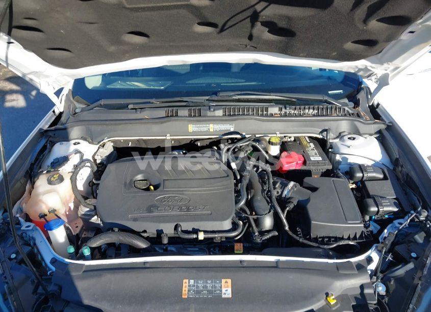 Photo 10 of 2017 Ford Fusion SE (VIN 3FA6P0HD9HR256832)