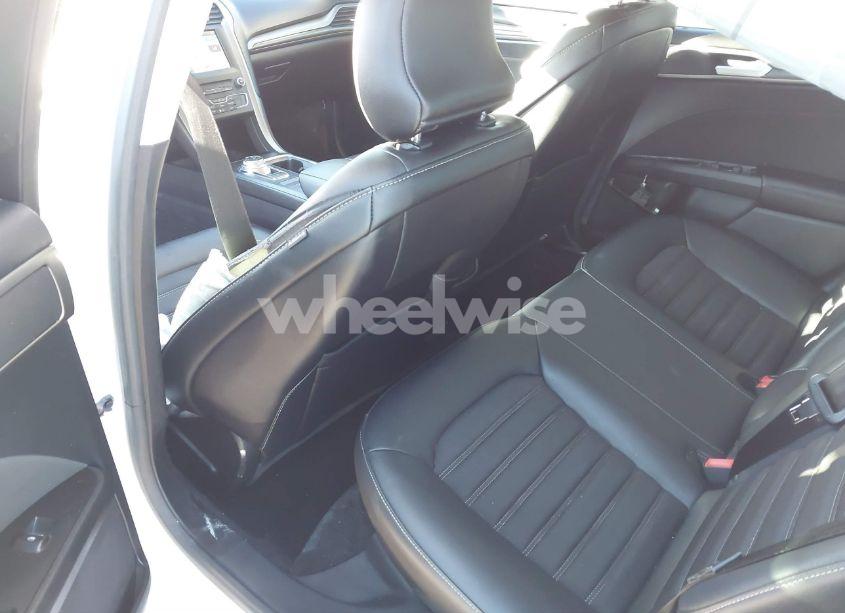 Photo 8 of 2017 Ford Fusion SE (VIN 3FA6P0HD9HR256832)