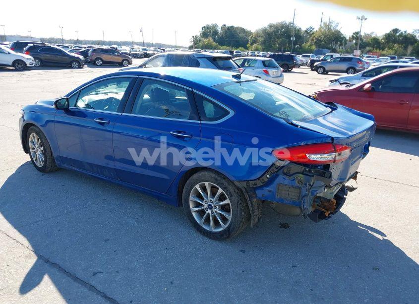 Photo 3 of 2017 Ford Fusion SE (VIN 3FA6P0HD9HR271766)