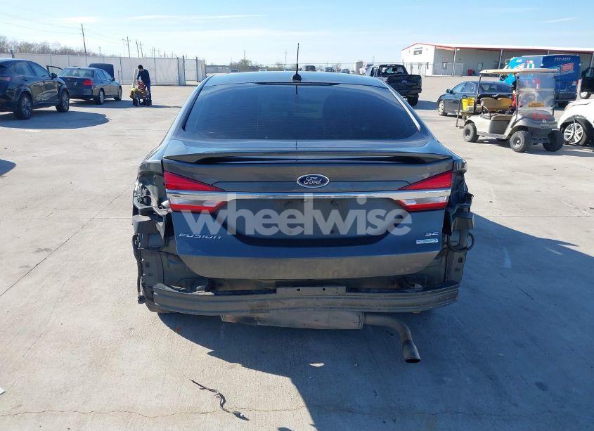 Photo 6 of 2017 Ford Fusion SE (VIN 3FA6P0HD9HR274019)