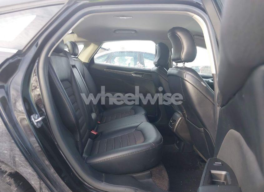 Photo 8 of 2017 Ford Fusion SE (VIN 3FA6P0HD9HR310808)