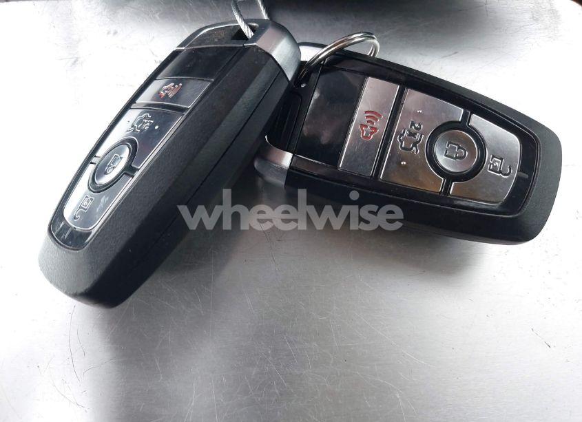 Photo 11 of 2017 Ford Fusion SE (VIN 3FA6P0HD9HR322733)