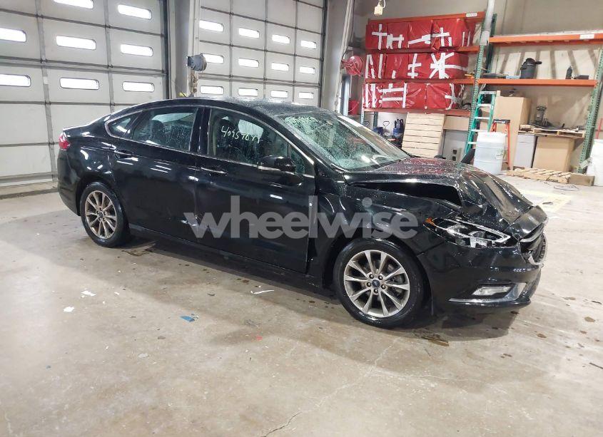 2017 Ford Fusion SE (VIN 3FA6P0HD9HR341525) main photo