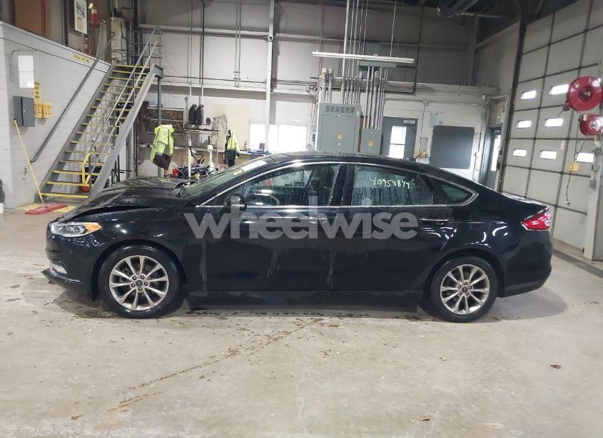 Photo 14 of 2017 Ford Fusion SE (VIN 3FA6P0HD9HR341525)