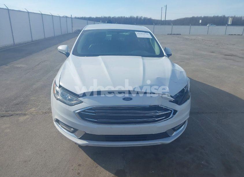Photo 12 of 2017 Ford Fusion SE (VIN 3FA6P0HD9HR371978)
