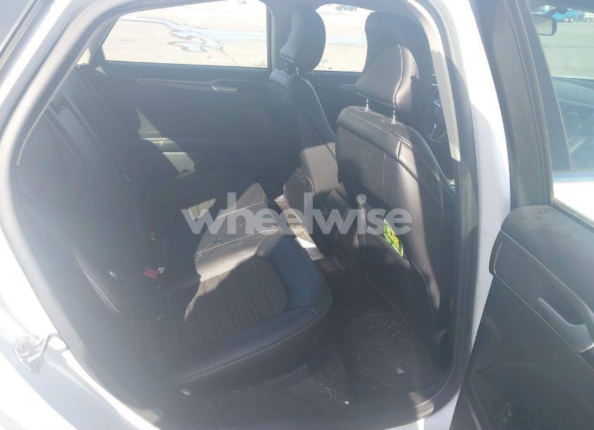 Photo 8 of 2017 Ford Fusion SE (VIN 3FA6P0HD9HR371978)