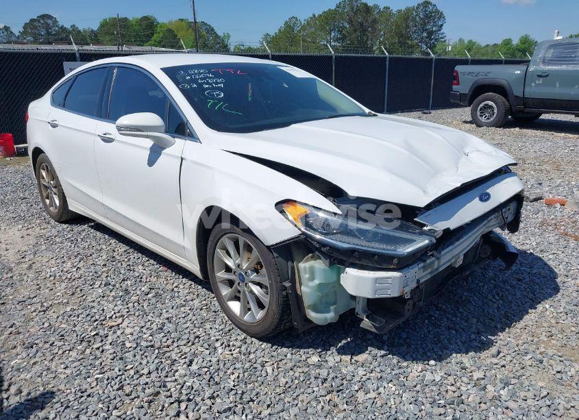 2017 Ford Fusion SE (VIN 3FA6P0HD9HR388280) main photo