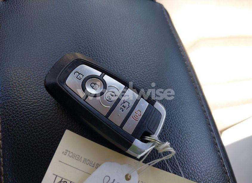 Photo 11 of 2017 Ford Fusion SE (VIN 3FA6P0HD9HR388280)