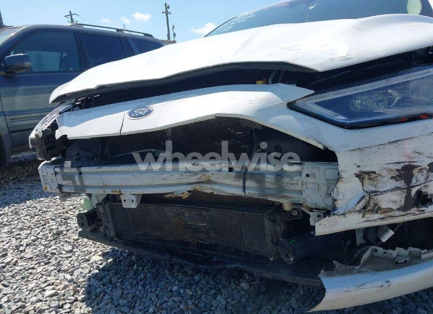 Photo 6 of 2017 Ford Fusion SE (VIN 3FA6P0HD9HR388280)