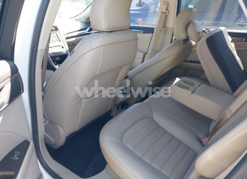 Photo 8 of 2017 Ford Fusion SE (VIN 3FA6P0HD9HR388280)