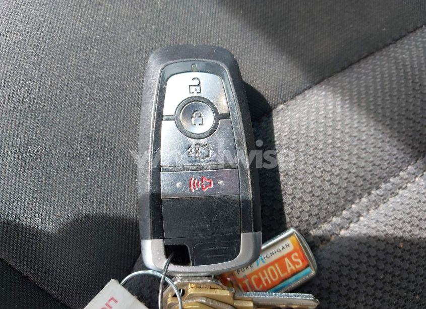 Photo 11 of 2017 Ford Fusion SE (VIN 3FA6P0HD9HR412593)