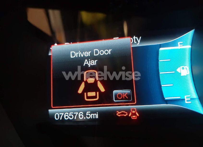 Photo 15 of 2018 Ford Fusion SE (VIN 3FA6P0HD9JR135143)