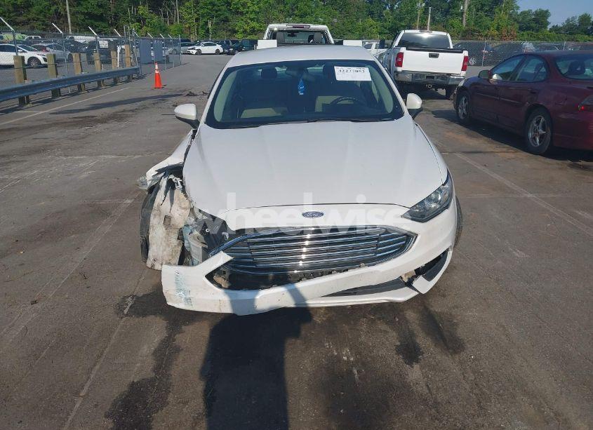 Photo 12 of 2018 Ford Fusion SE (VIN 3FA6P0HD9JR148958)