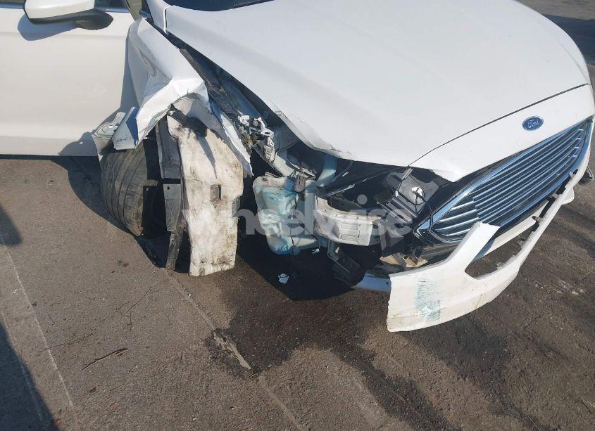 Photo 6 of 2018 Ford Fusion SE (VIN 3FA6P0HD9JR148958)