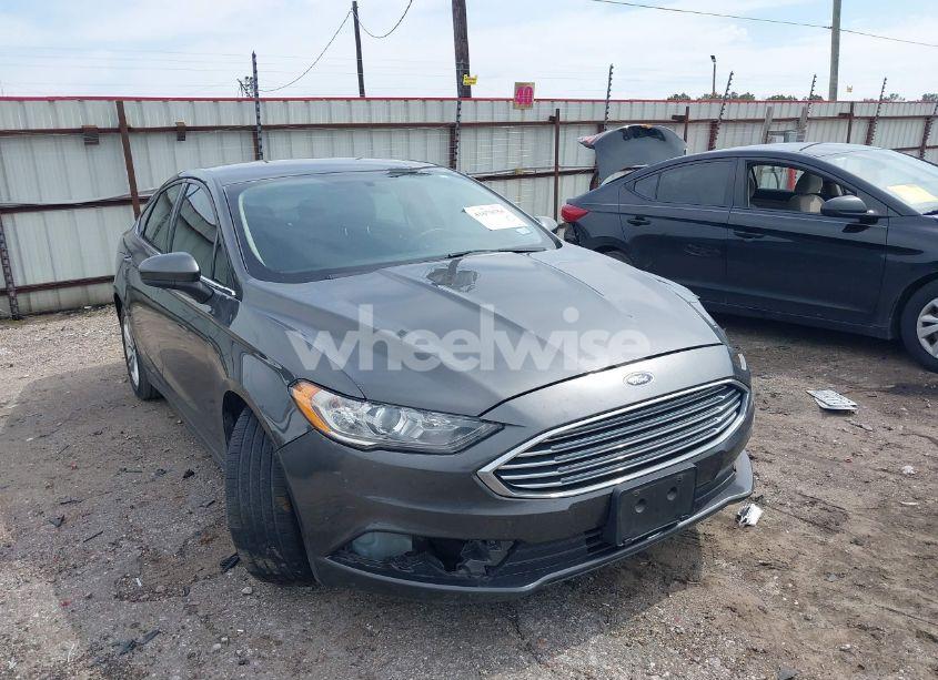 2018 Ford Fusion SE (VIN 3FA6P0HD9JR161175) main photo