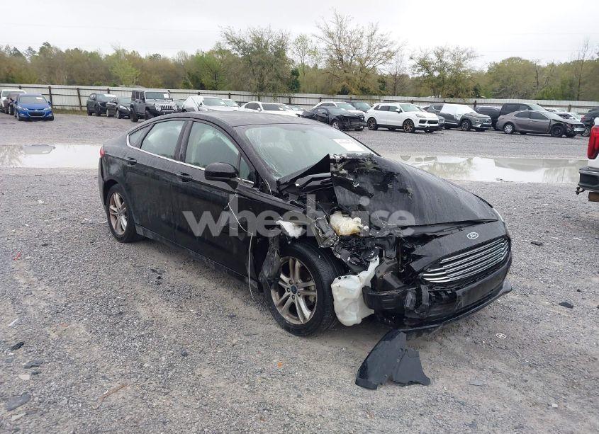 2018 Ford Fusion SE (VIN 3FA6P0HD9JR195794) main photo