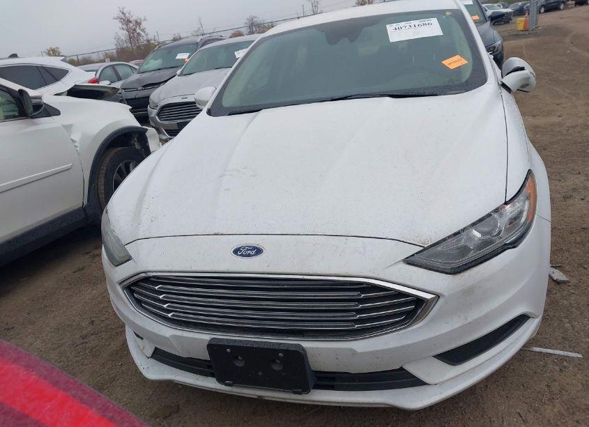 Photo 13 of 2018 Ford Fusion SE (VIN 3FA6P0HD9JR221133)