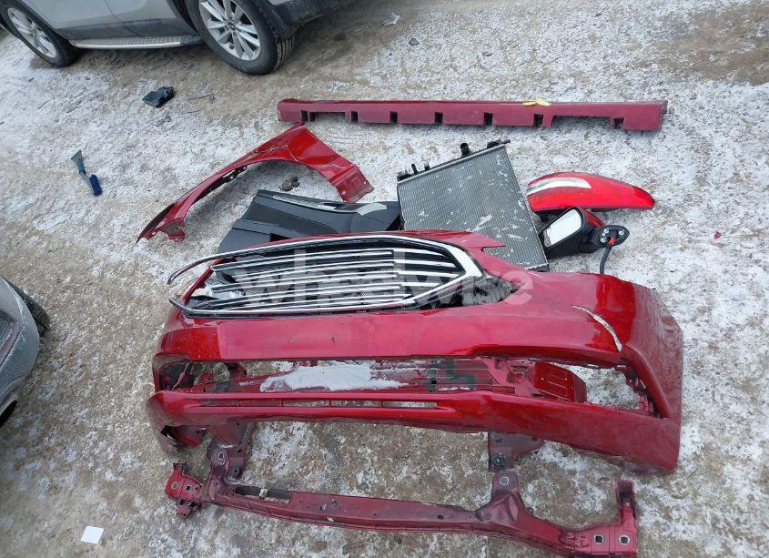 Photo 12 of 2018 Ford Fusion SE (VIN 3FA6P0HD9JR223612)