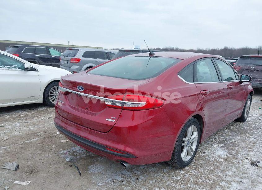 Photo 4 of 2018 Ford Fusion SE (VIN 3FA6P0HD9JR223612)
