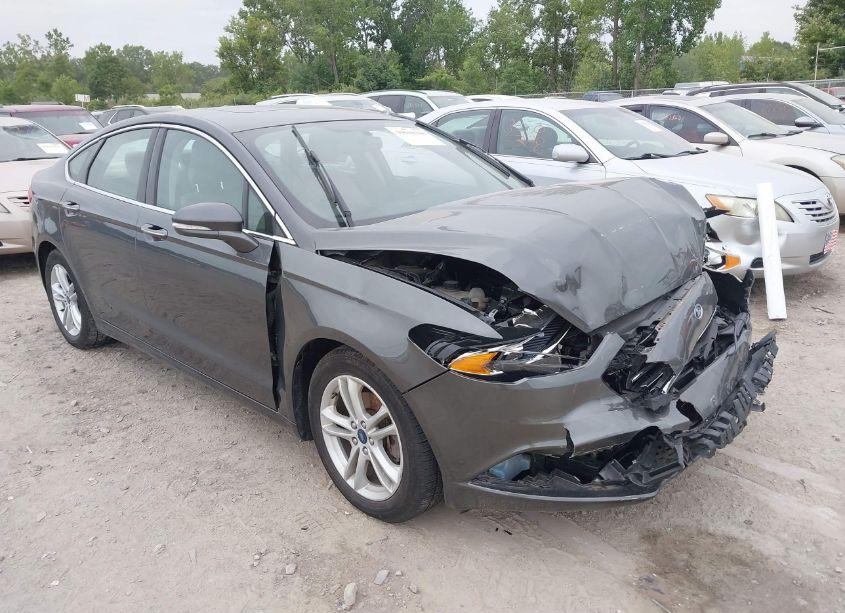 2018 Ford Fusion SE (VIN 3FA6P0HD9JR239065) main photo