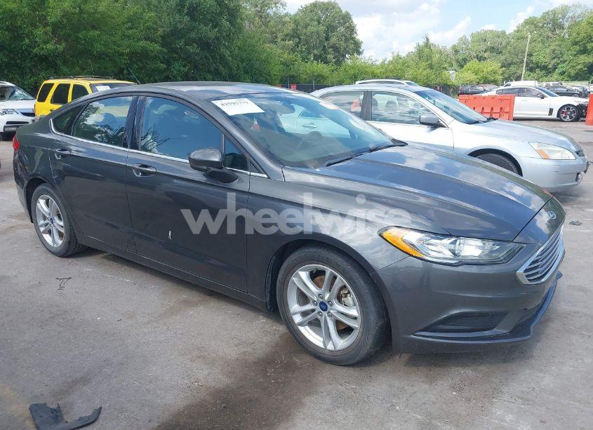 2018 Ford Fusion SE (VIN 3FA6P0HD9JR240538) main photo