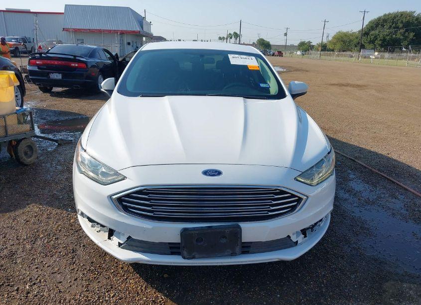 Photo 12 of 2018 Ford Fusion SE (VIN 3FA6P0HD9JR260093)