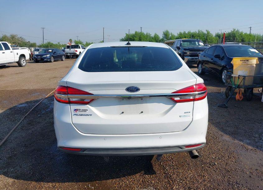 Photo 16 of 2018 Ford Fusion SE (VIN 3FA6P0HD9JR260093)